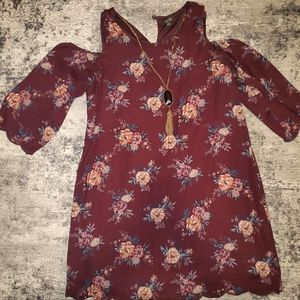 Burgundy off-the-shoulders Lilly Rose Party Dress in size medium!